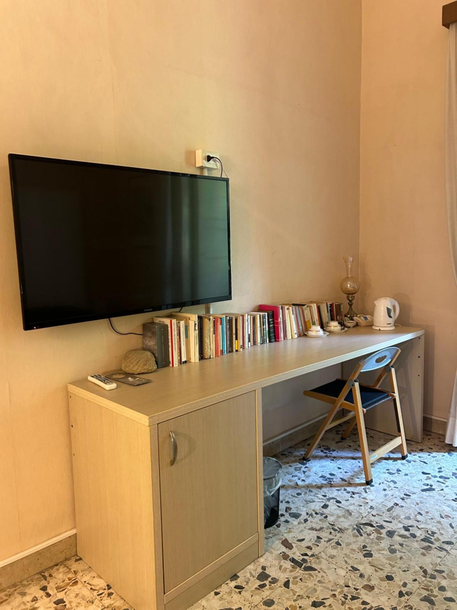 Bed And Books Bed & Breakfast Catania Room photo